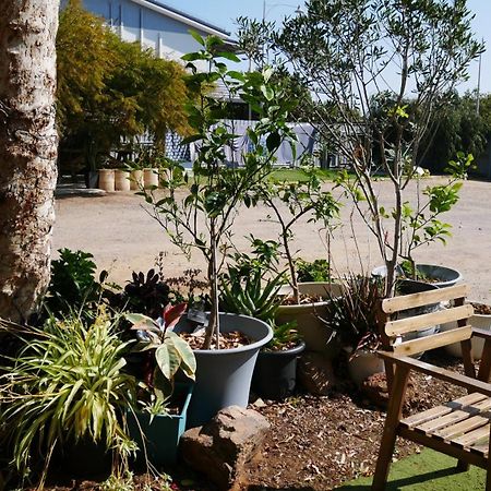 Geraldton Backpackers Hostel Buitenkant foto