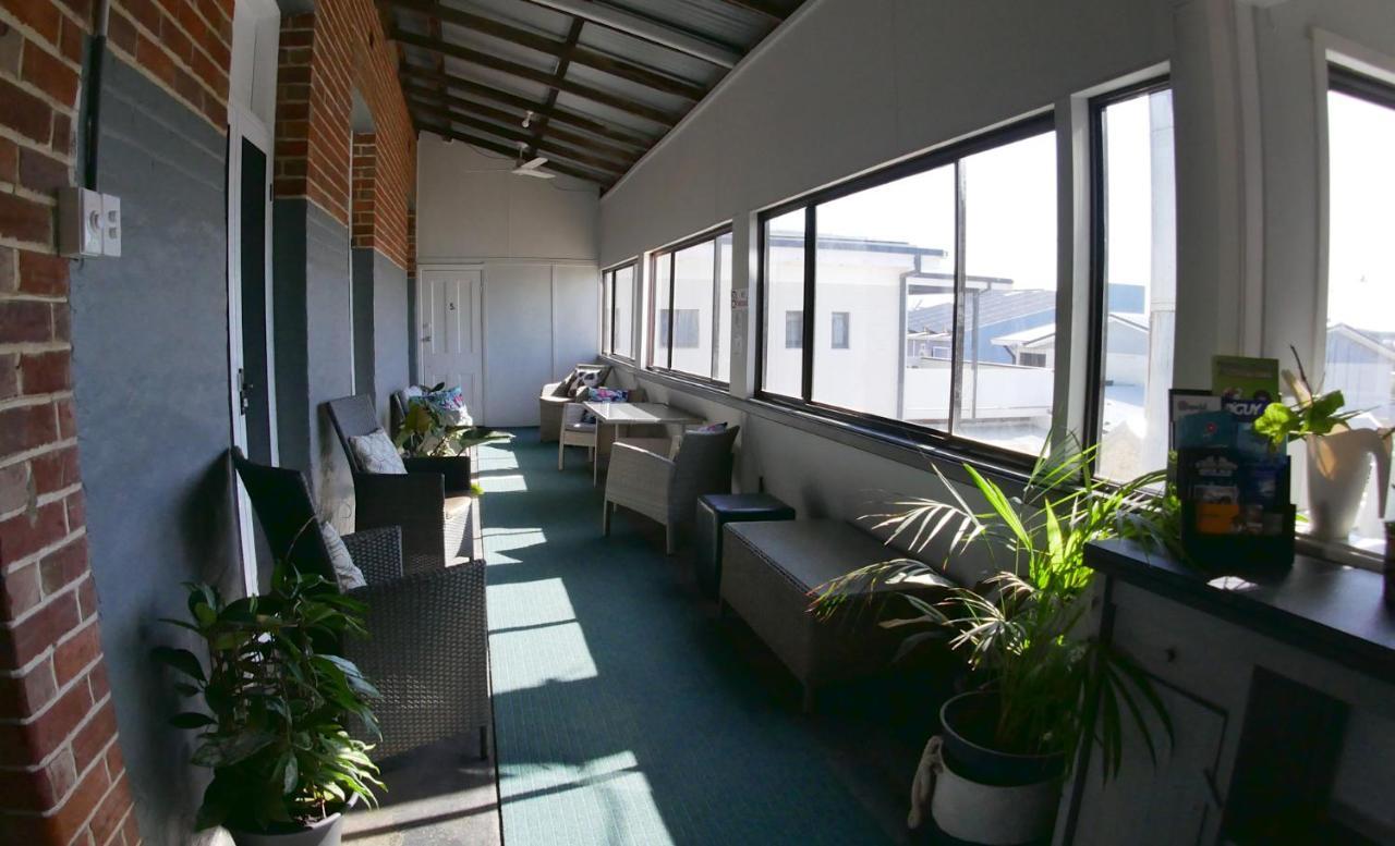 Geraldton Backpackers Hostel Buitenkant foto