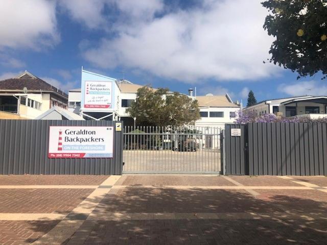 Geraldton Backpackers Hostel Buitenkant foto