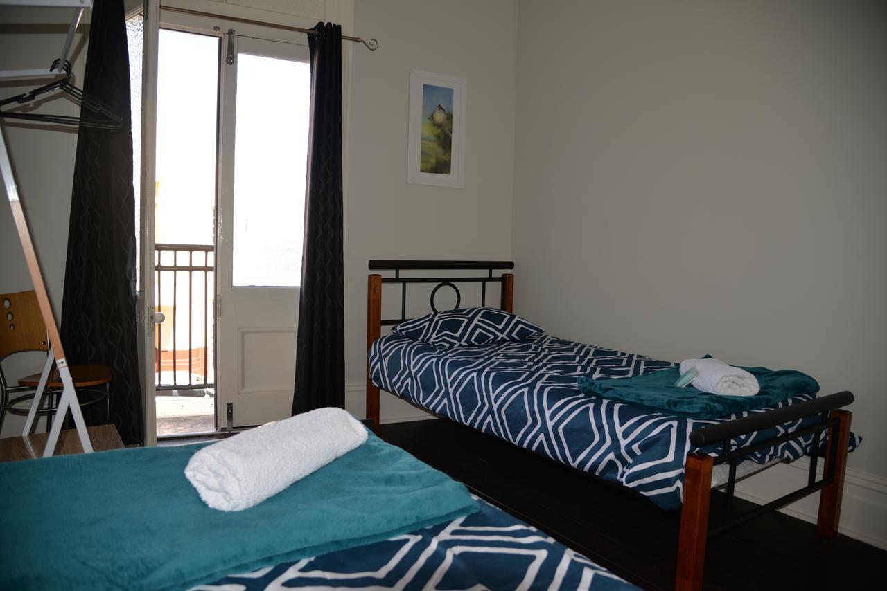 Geraldton Backpackers Hostel Buitenkant foto