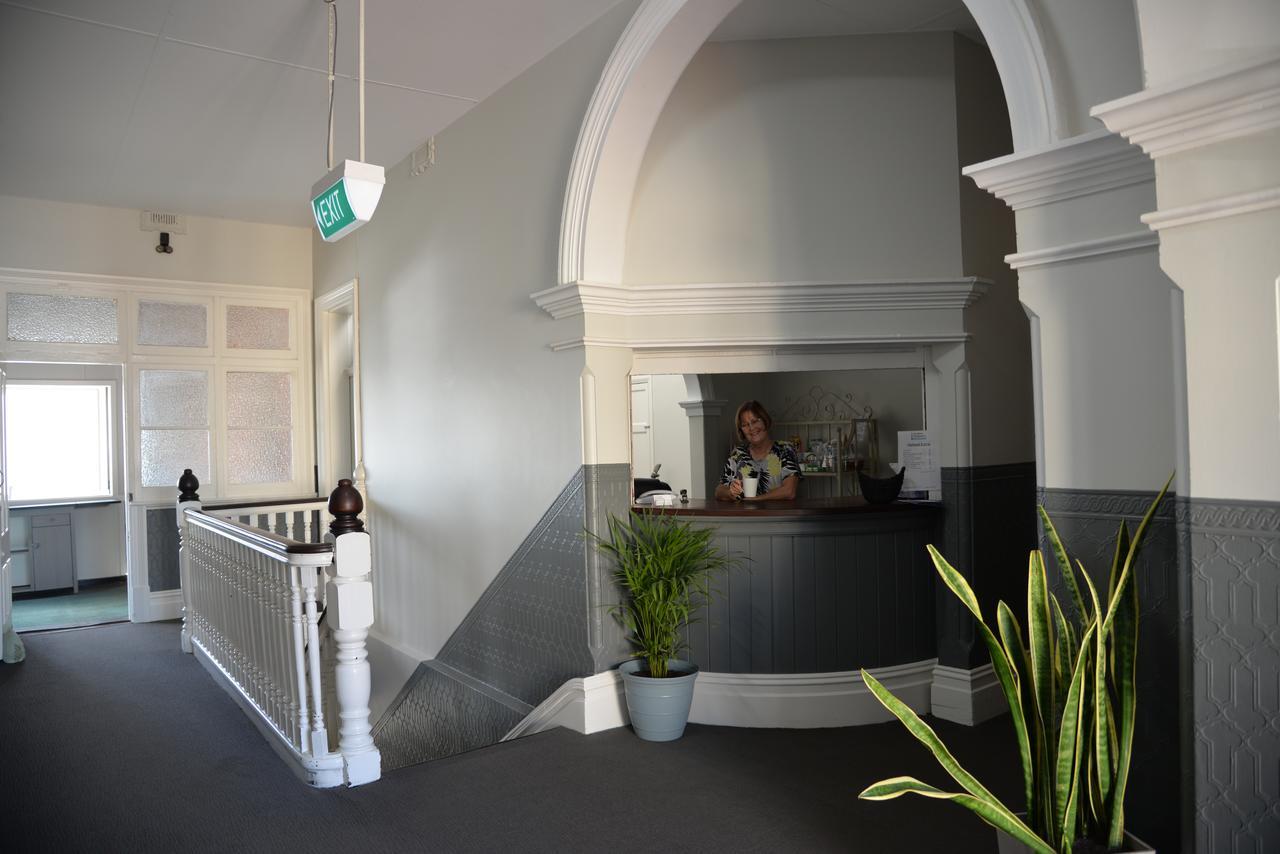 Geraldton Backpackers Hostel Buitenkant foto